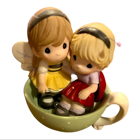 Precious Moments Adorable Fixture